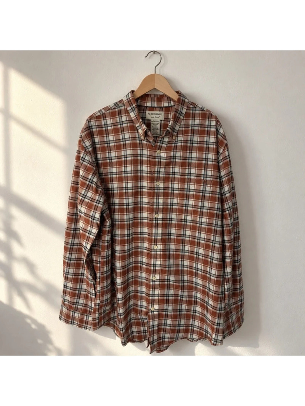 St. John's Bay Men's XL Brown Plaid Iron Free Cotton Blend Button Down Shirt